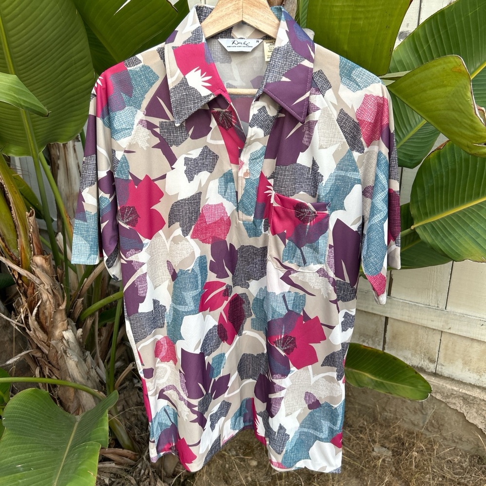 Vintage 80s Dache Abstract Floral Shirt M Made in USA Rayon Blend Bold Pattern